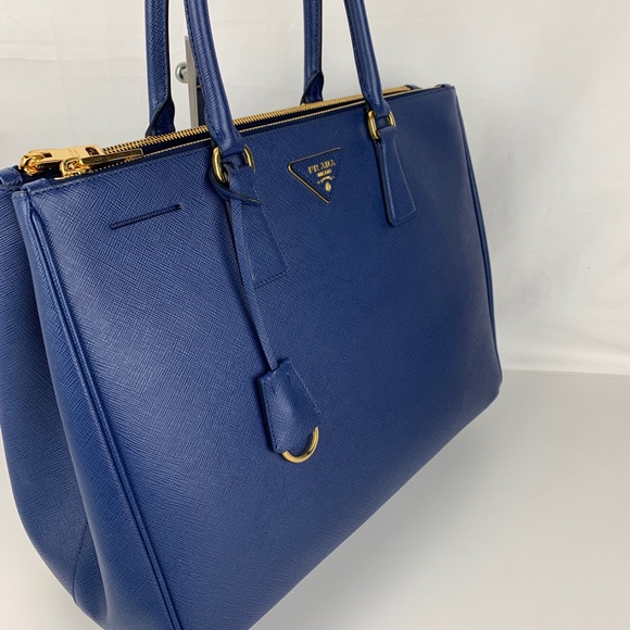 New Prada Italian Galleria Lux Double Zip Tote - Picture 3 of 7